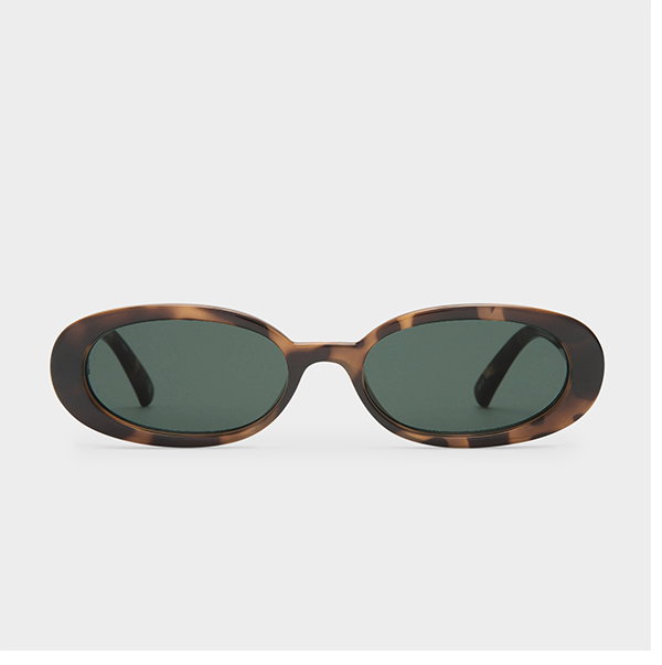 OUTTA LOVE | TORT GREEN MONO