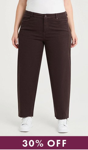 Curved Seam Barrel Jean