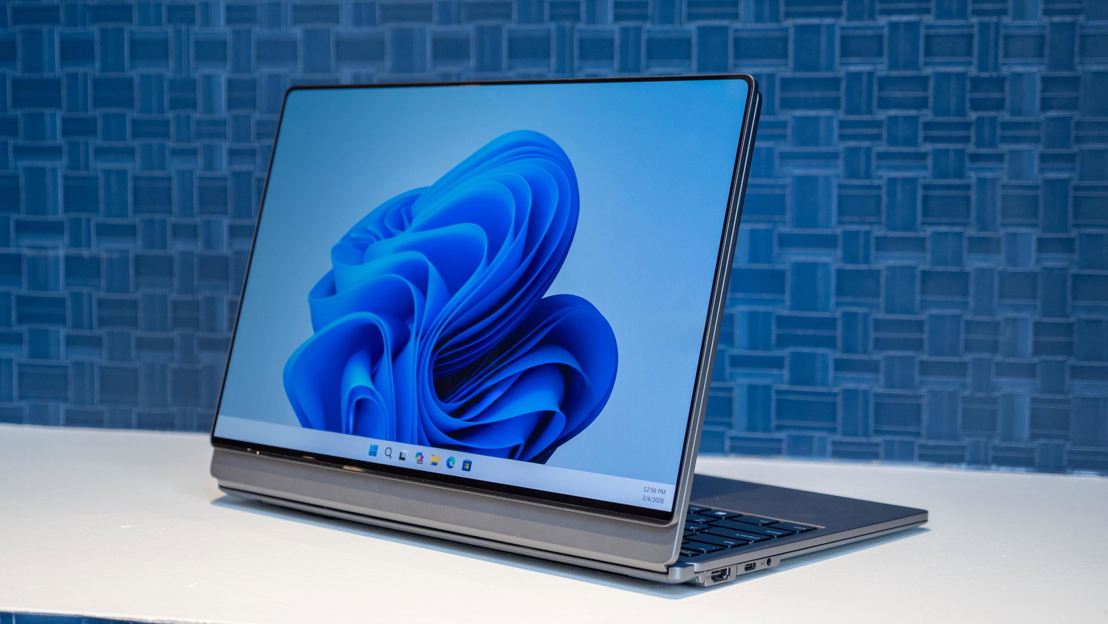 Double Vision: Lenovo Shows Off Detachable Dual-Screen ThinkPad Concept at MWC 2026