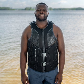 Hyperlite Men’s Life Vest