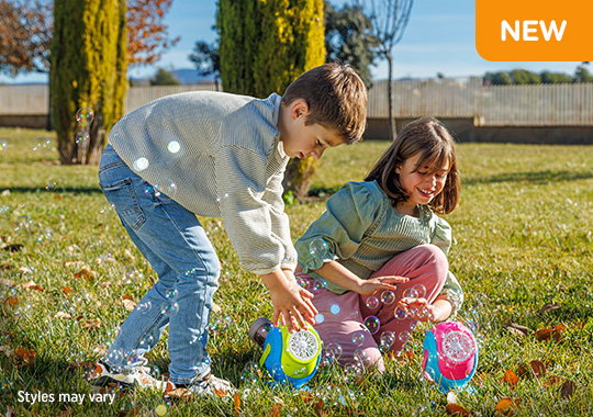 Wanna Bubbles LED Light Up Bubble Machine Assortment