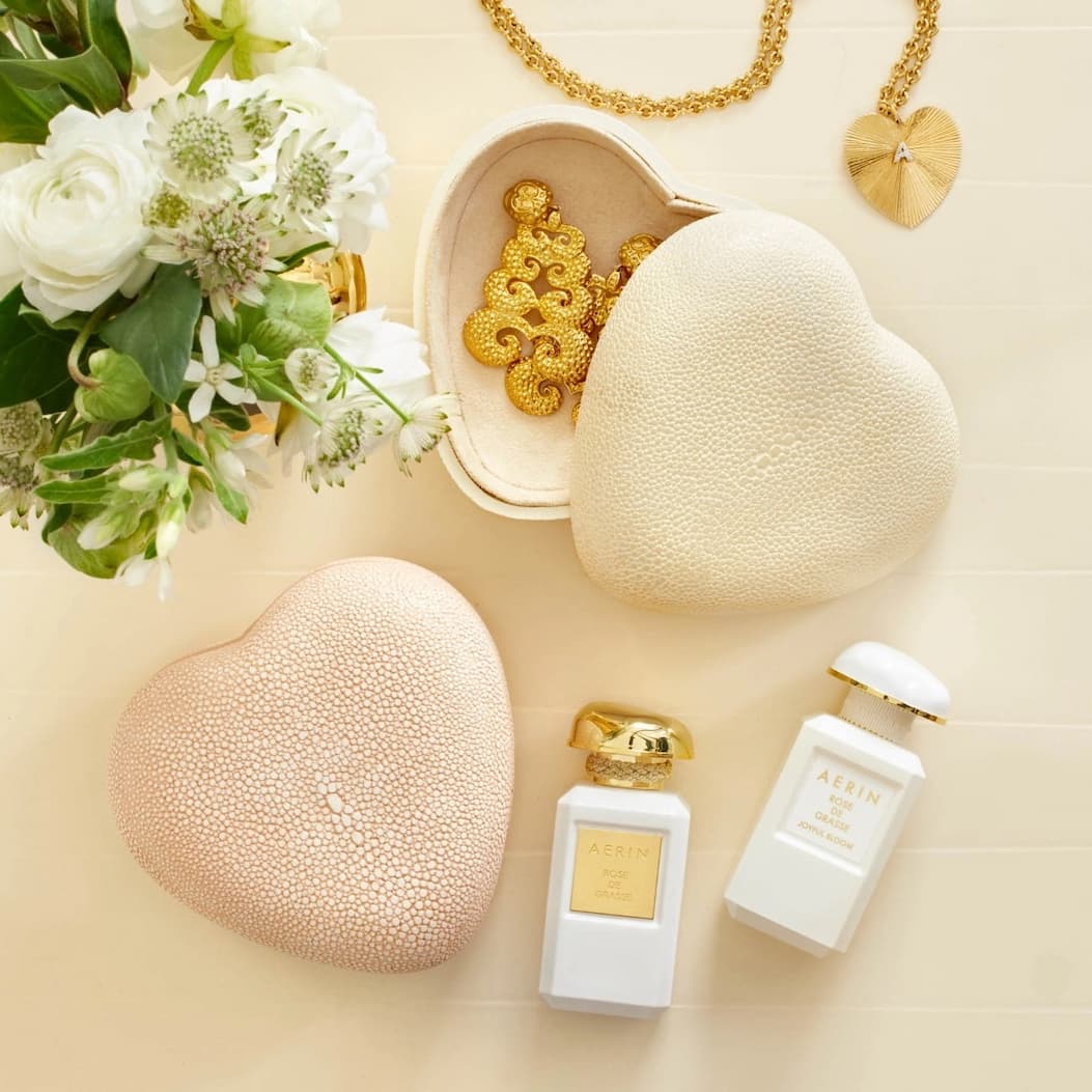 AT HOME WITH AERIN