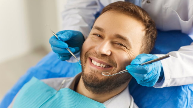 CLINICA DENTAL METRO - VIA...
