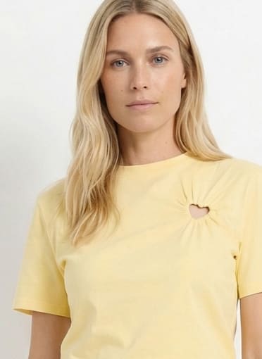 T-shirt col rond, motif cœur tissu évidé
