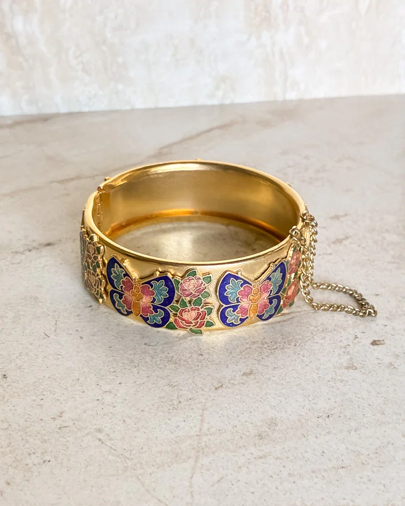 Image of Vintage Gold Tone Butterflies Hinged Bangle Bracelet