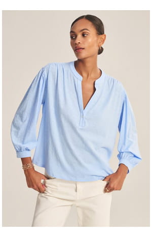 Knox Top In Sailboat
