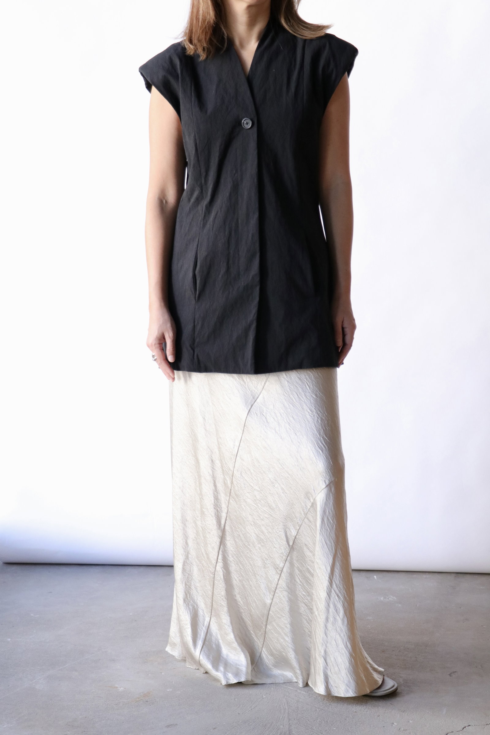 Lauren Manoogian Shoulder Gilet in Black 