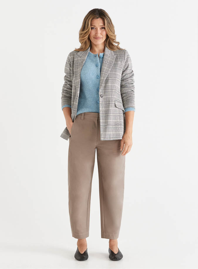 Tapered Barrel Pant