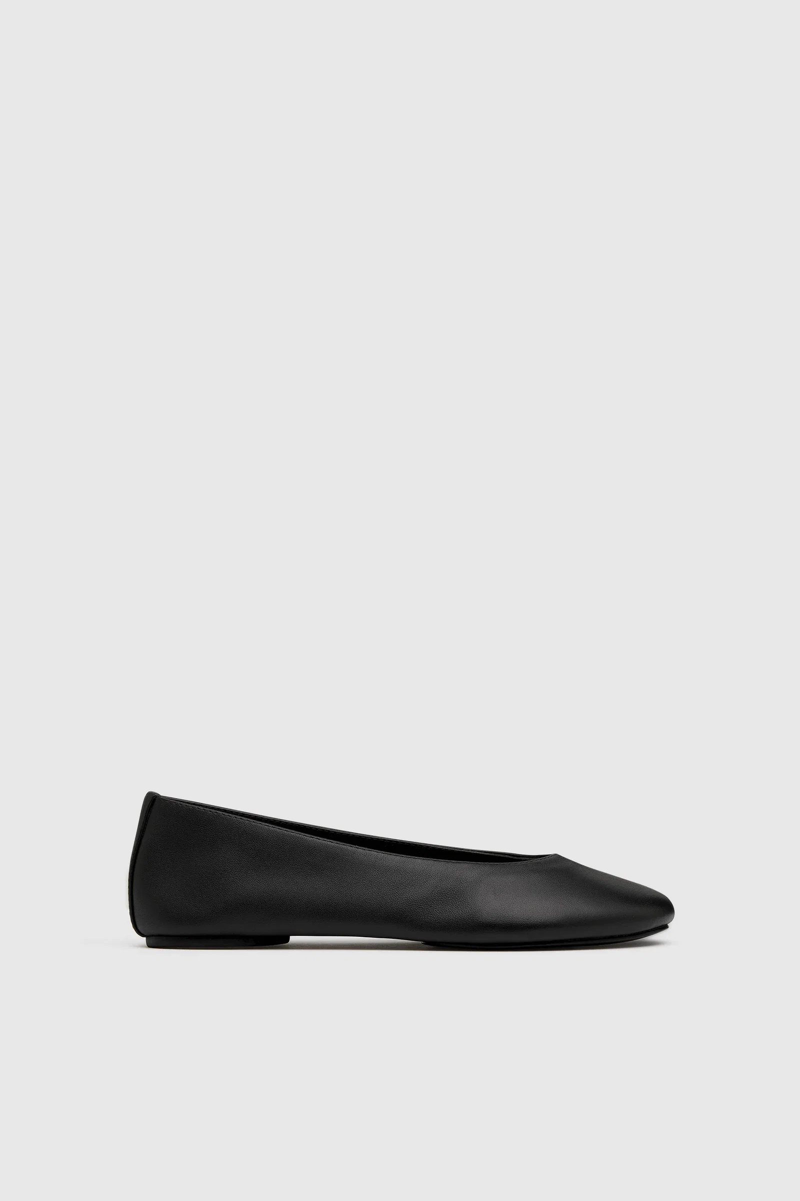 Image of Low Scoop Ballet Flat - Black