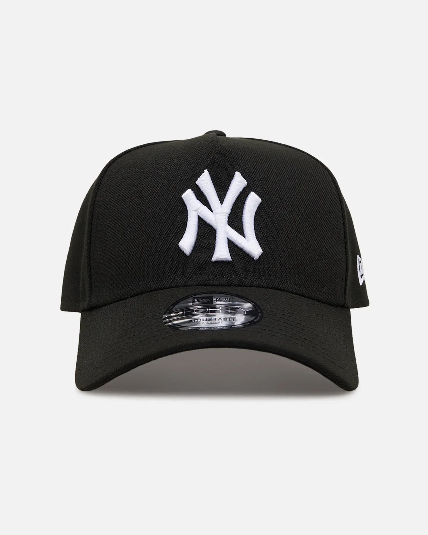 Image of New Era New York Yankees 'Easy Black and White' 9FORTY A-Frame Snapback Black/White