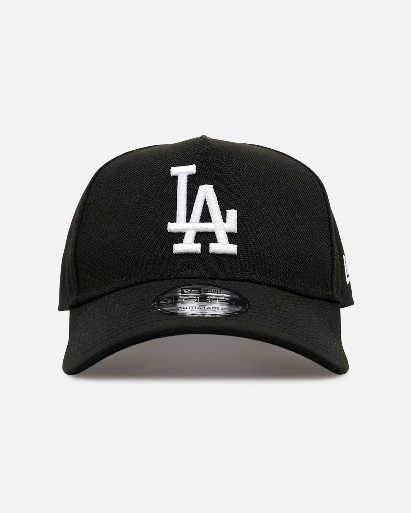 Image of New Era Los Angeles Dodgers 'Easy Black And White' 9FORTY A-Frame Snapback Black/White
