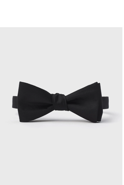 Black Butterfly Bow Tie Rent $10 Buy $30