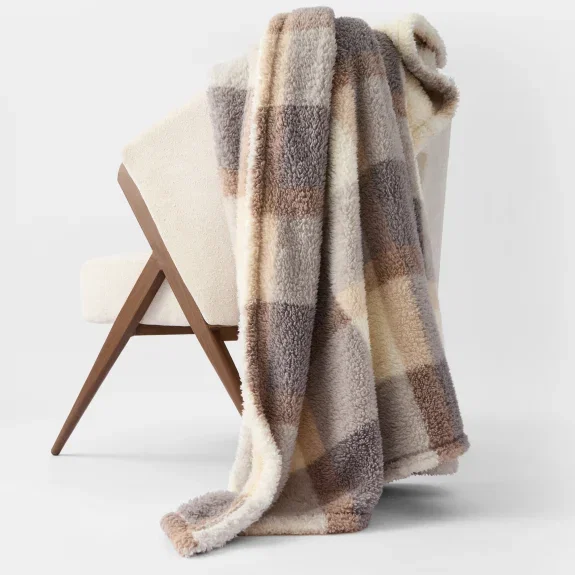 Shop throws
