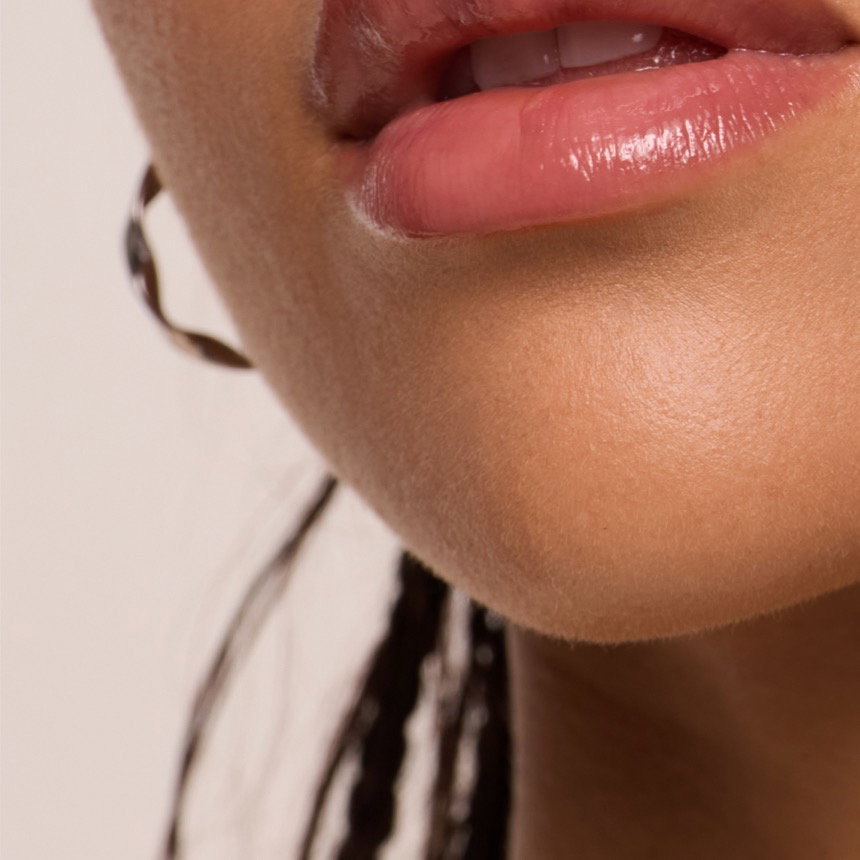 https://www.beautybay.com/p/danessa-myricks-beauty/colorfix-stix-duo/interstellar-mystic-taupe/