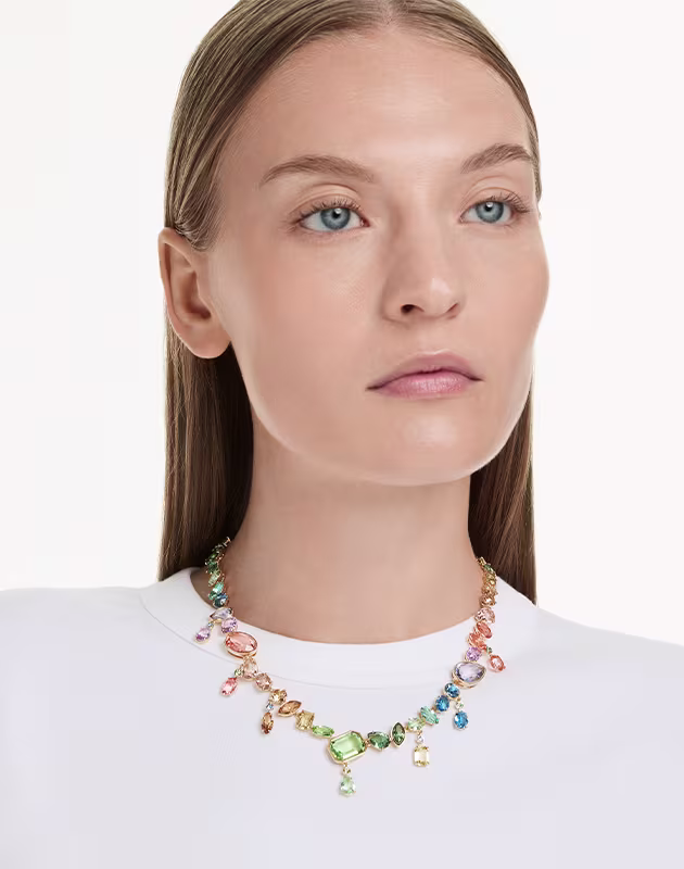 Collier Gema, Tailles variées, Cristaux suspendus, Multicolore, Placage de ton or