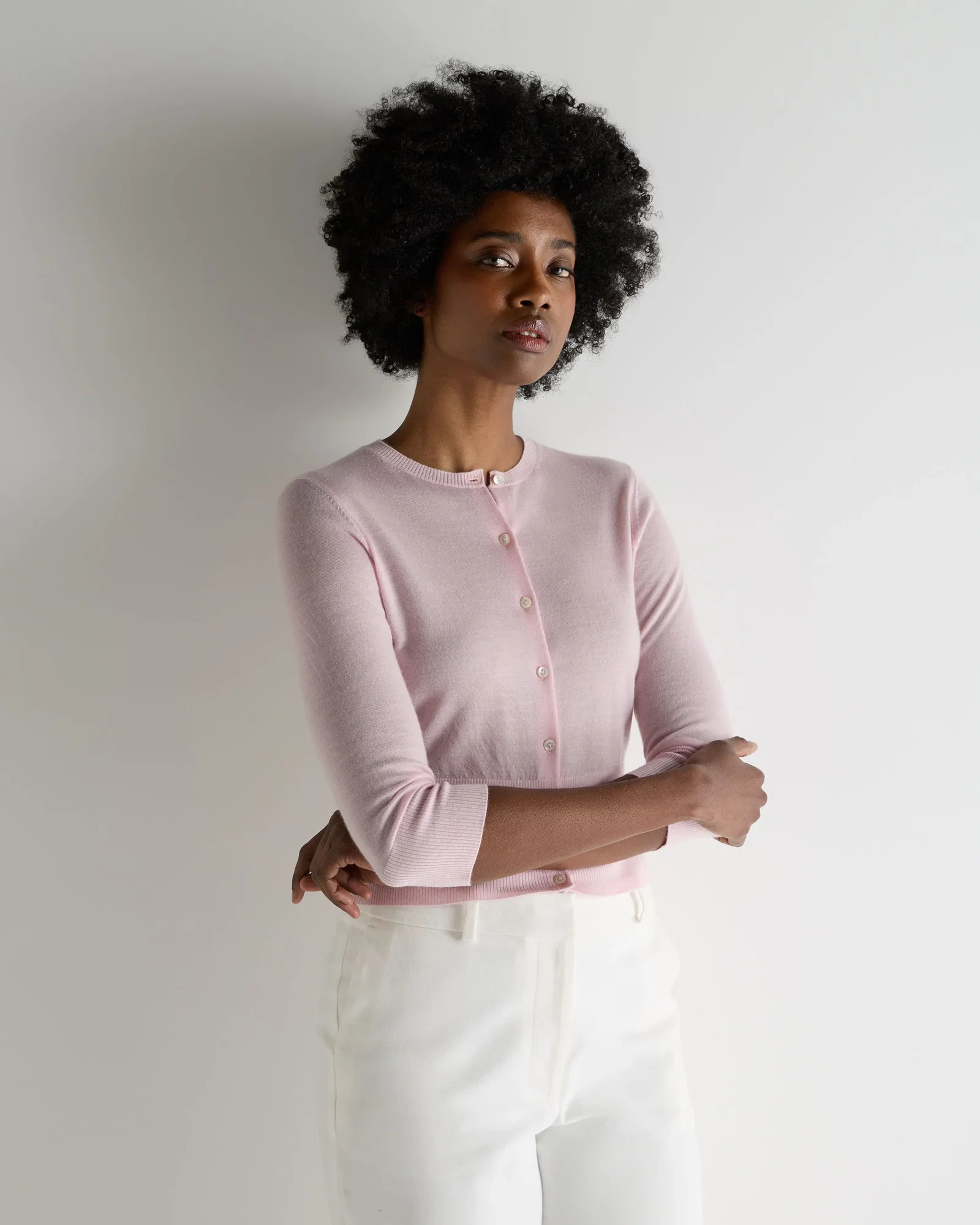 Image of Women's Darcie Superfine Cashmere Cropped Cardigan Rosewater Pink