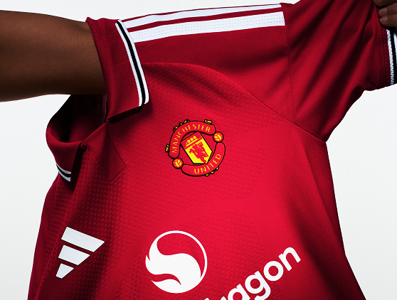 Manchester United shirt detail