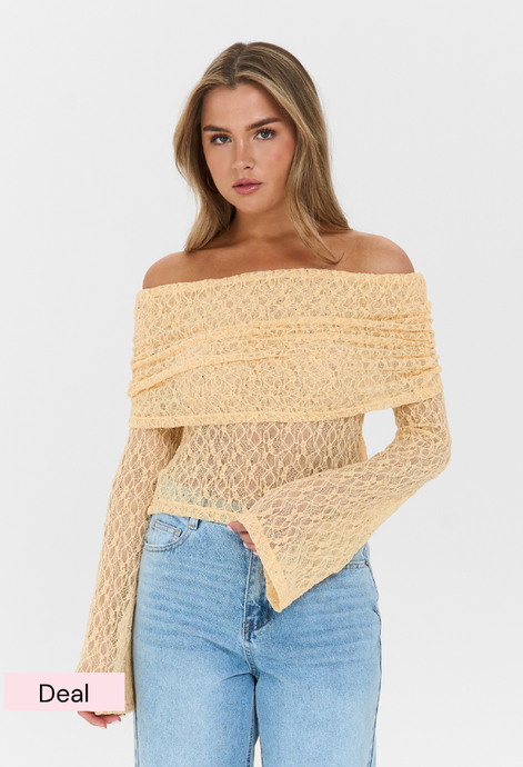 Hot deal: Gina top