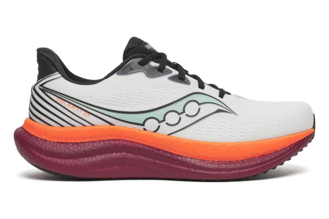 Image of SAUCONY TRIUMPH 23