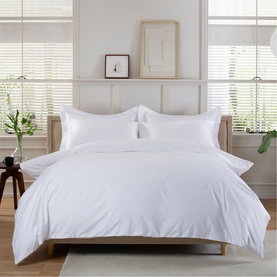 THE LYNDON COMPANY 800 Thread Count Duvet Set White