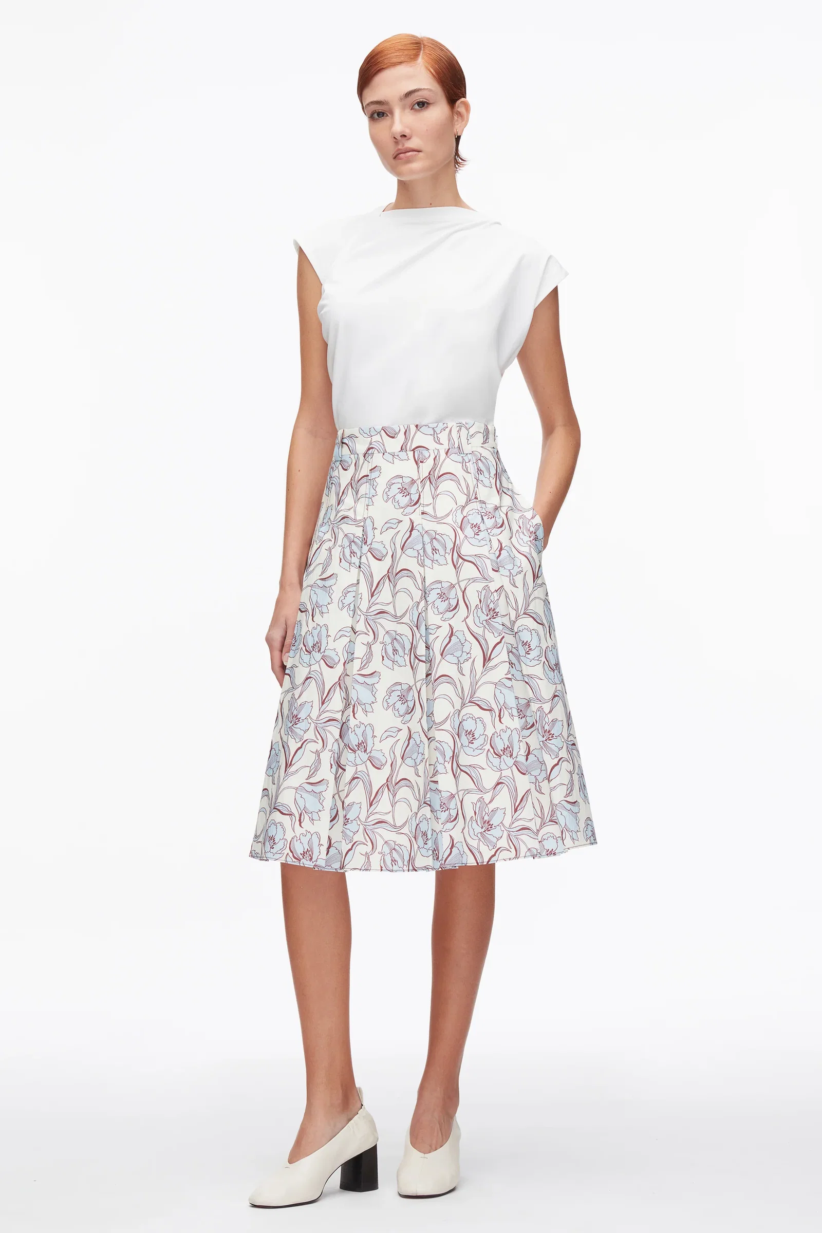 Image of Two-Toned Pleated Knee-Length Skirt