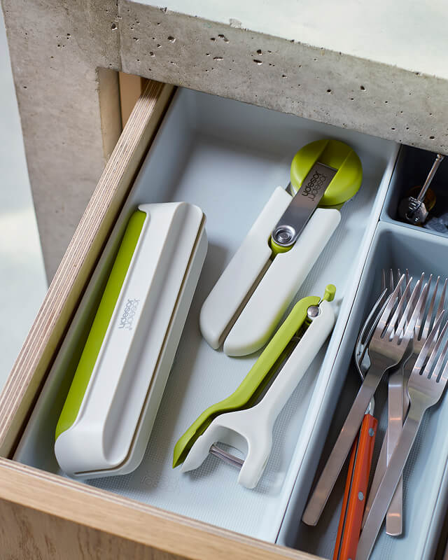 Kitchen Gadgets & Utensils