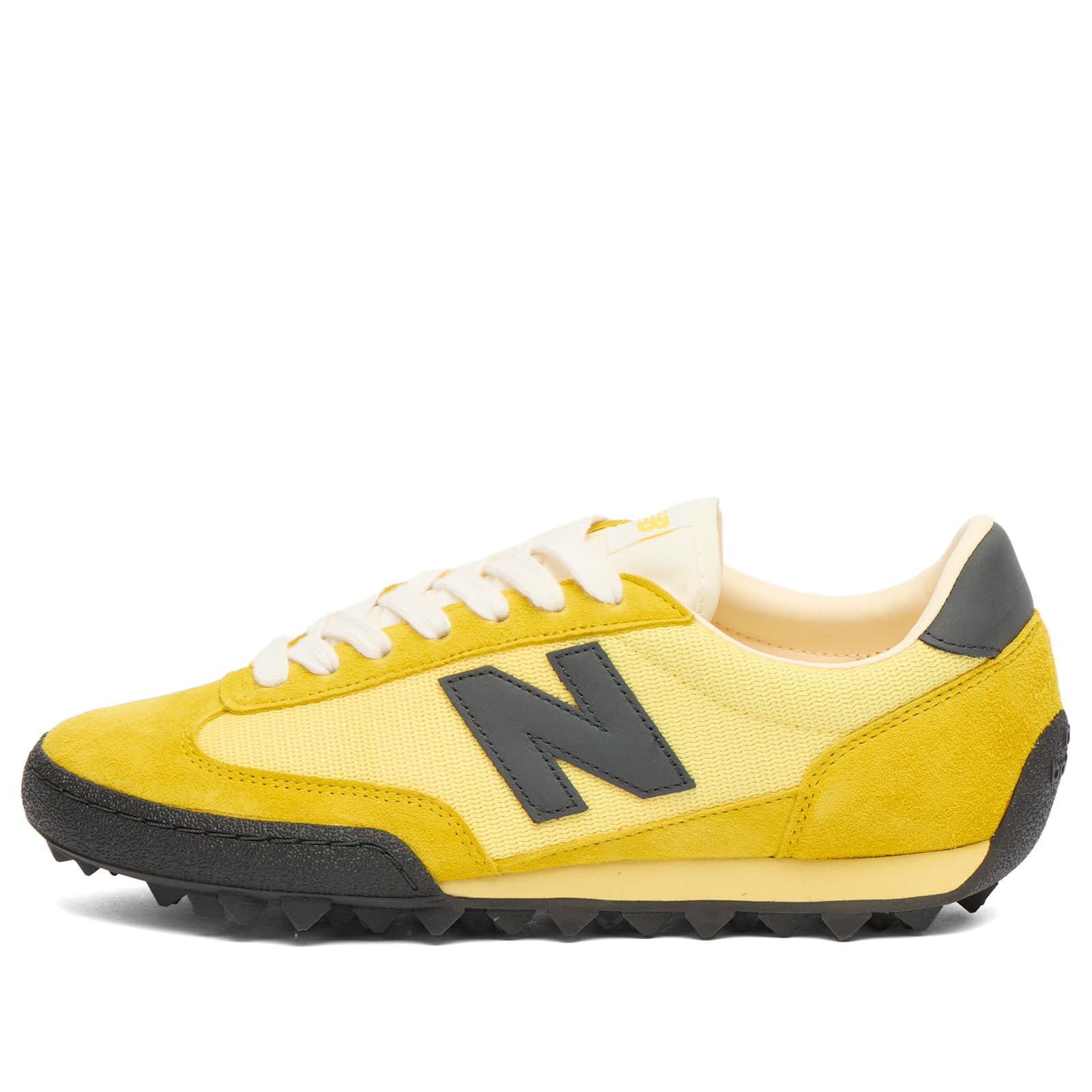 New Balance Gator Run Sneaker