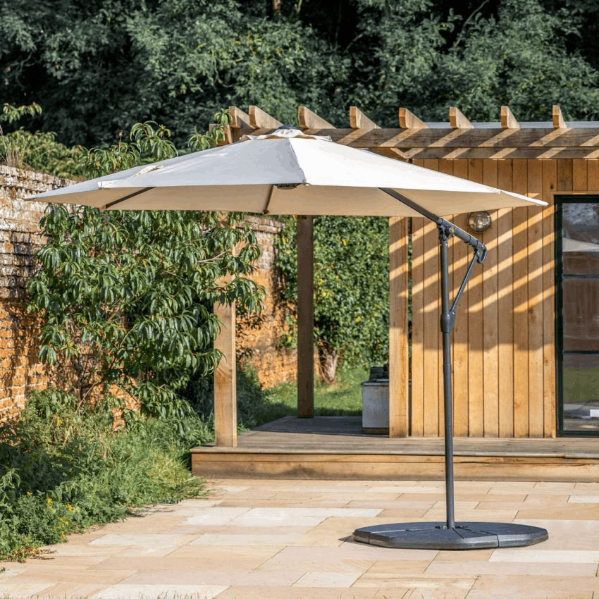 https://www.perchandparrow.com/poppins-cantilever-parasol-cream