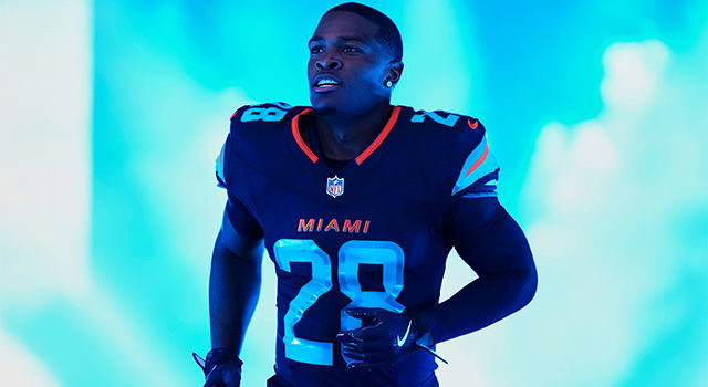 Dolphins, RB De'Von Achane agree to terms on four-year, $64 million extension
