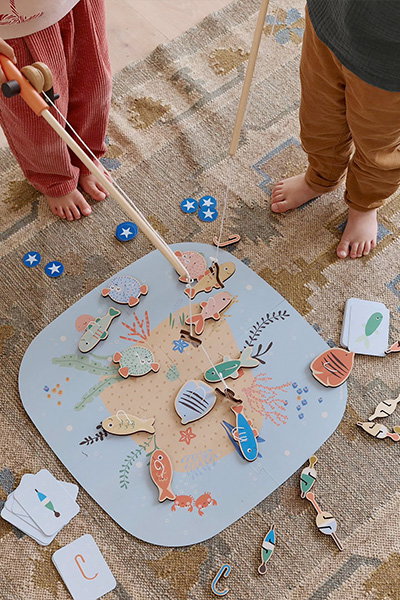 FSC® wooden fishing game - blue