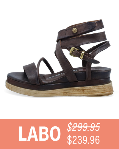 20% off The LABO Sandal