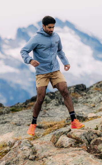 Shop his trail