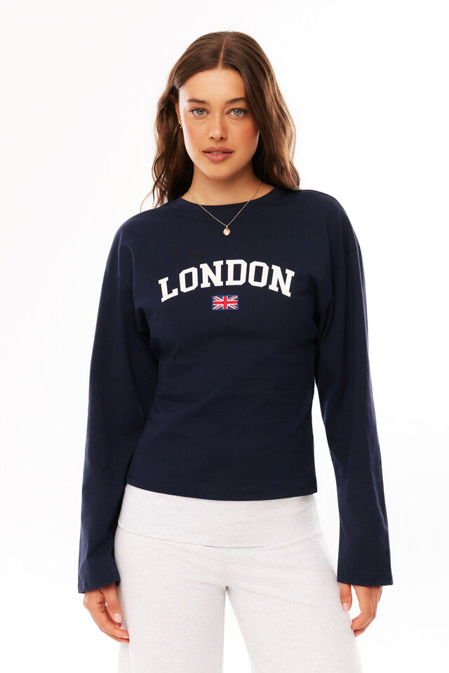 Sofia Long Sleeve Graphic Top $15