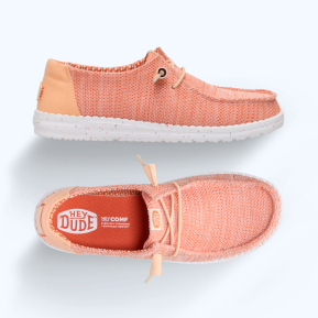 Wendy in Peach