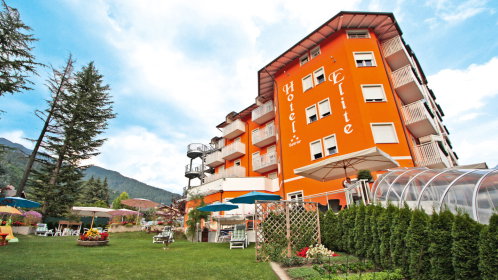 hotel außenansicht