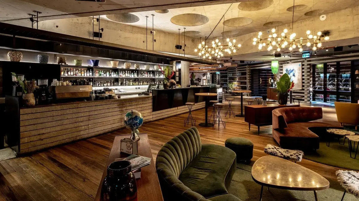 Boutique Canberra Escape in Entertainment Precinct with Daily Breakfast & Nightly Cocktail
