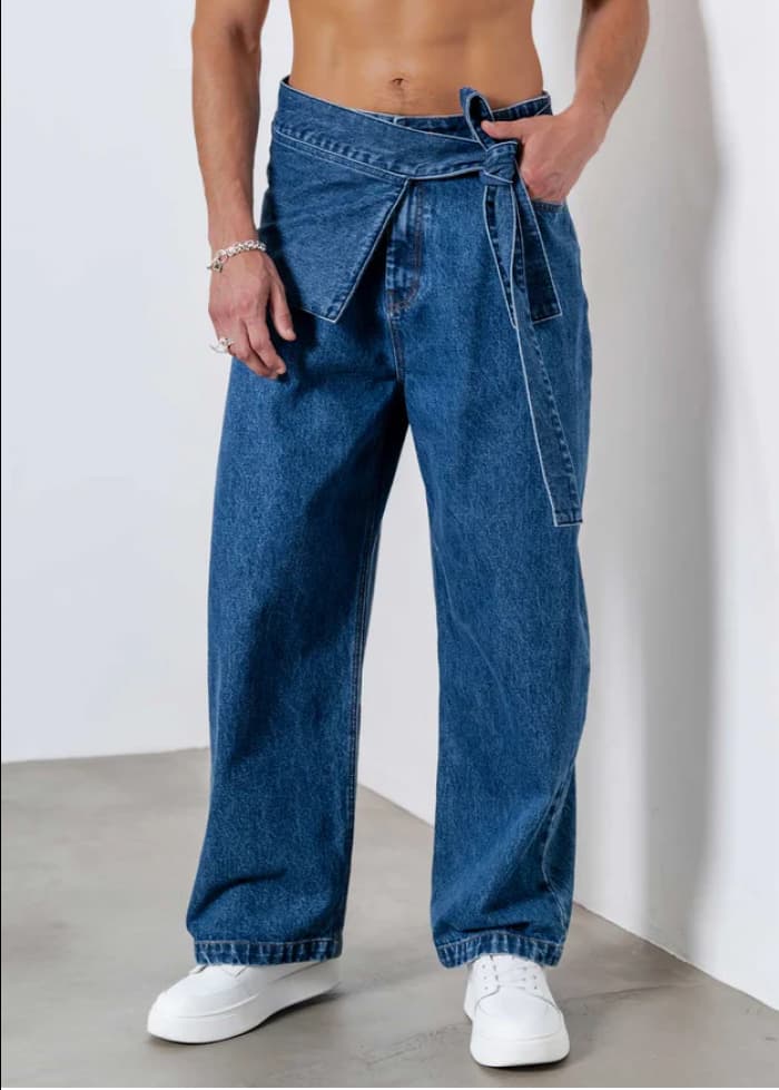 Walker Loose Jeans