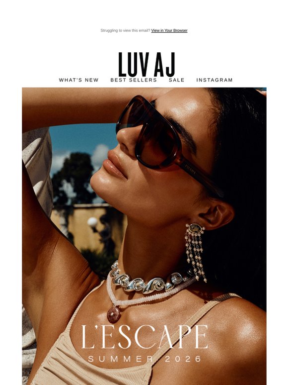 INTRODUCING 🐚 L'ESCAPE