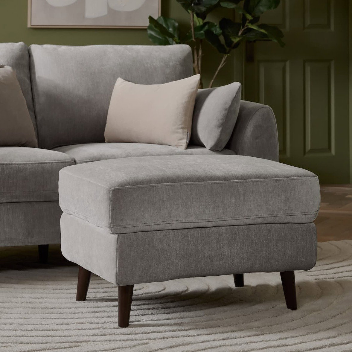 Nova Footstool