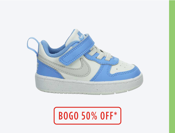 BOGO 50% OFF | Display Image of Girls' Nike Sneaker
