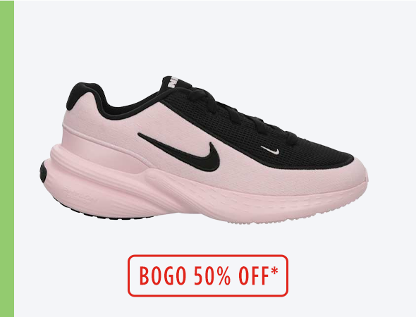 BOGO 50% OFF | Display Image of Girls' Nike Sneaker