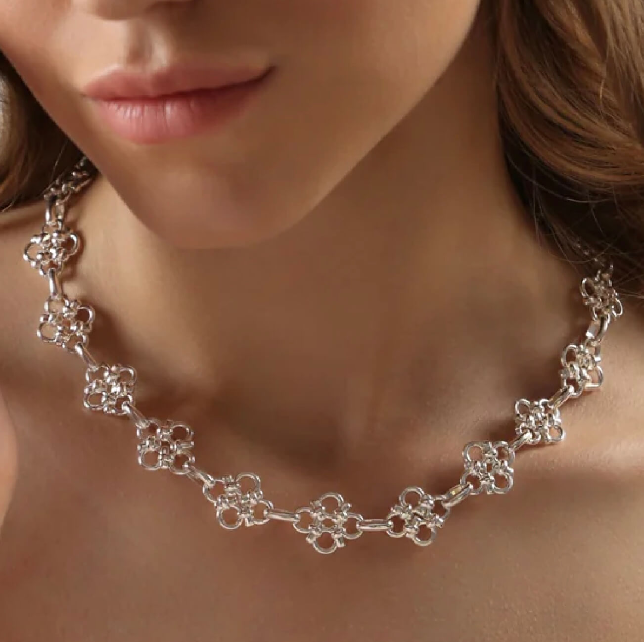 Knot Style Necklace