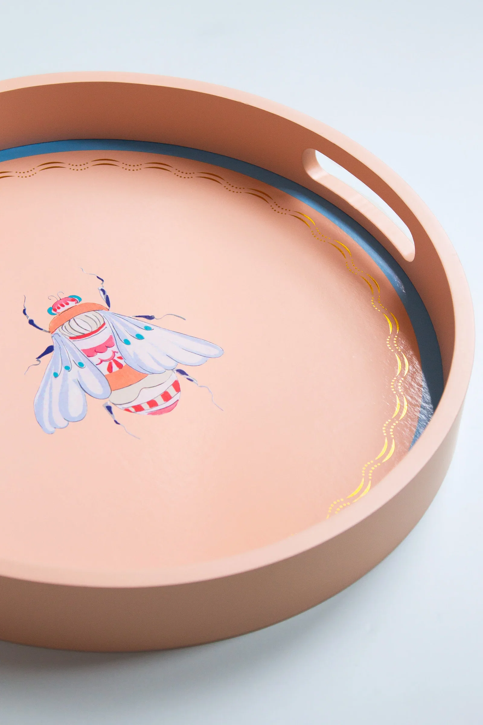 Image of Yvonne Ellen Bee Drinks Tray