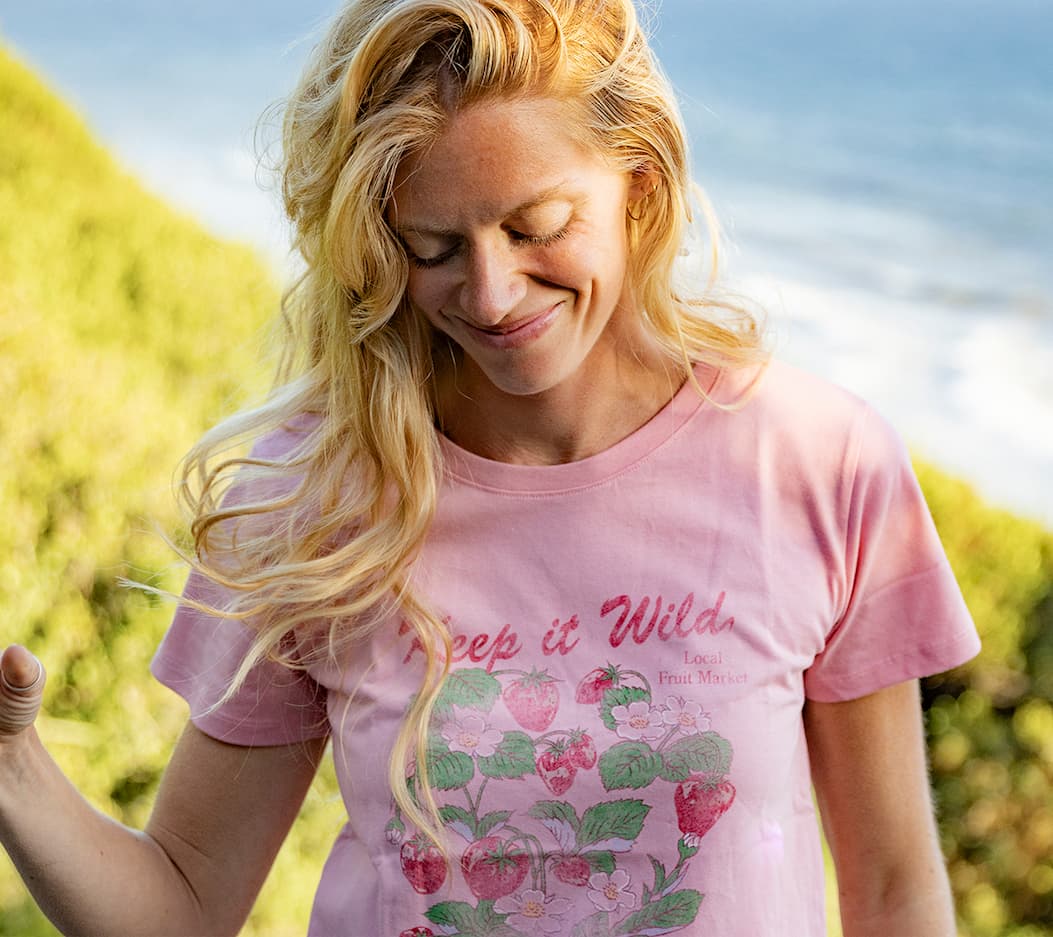 Women's Graphic T-Shirt - Berry