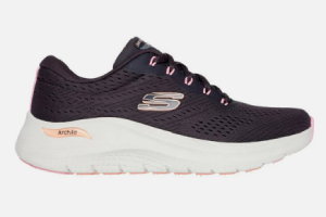 Skechers