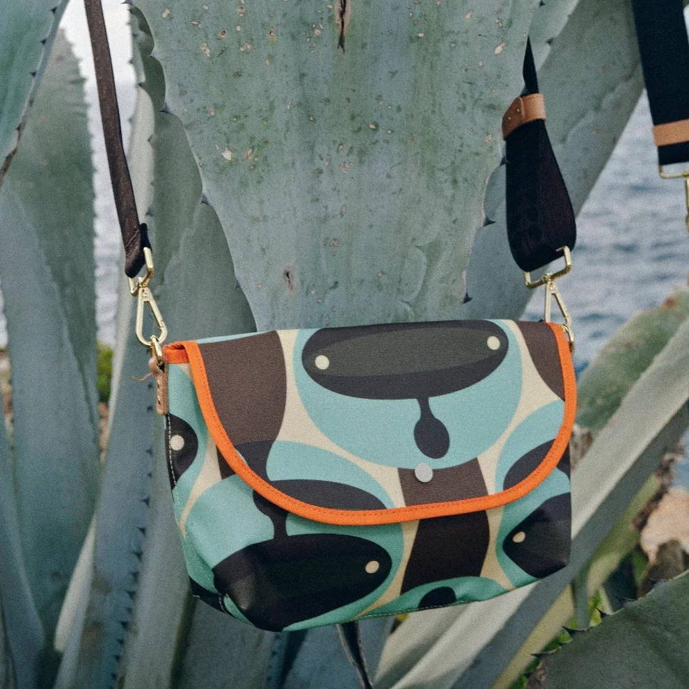 Image of Acre Satchel - Martian Porcini