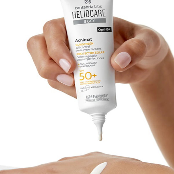 Heliocare 360 Acnimat SPF50+