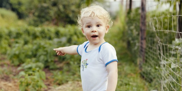 enfant trouve trésor parc sortie crèche