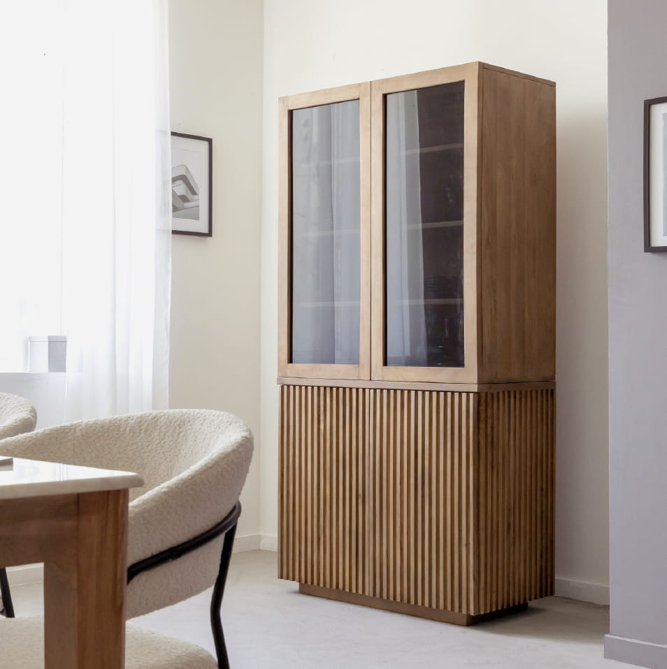 Vitrine en bois de manguier Betty