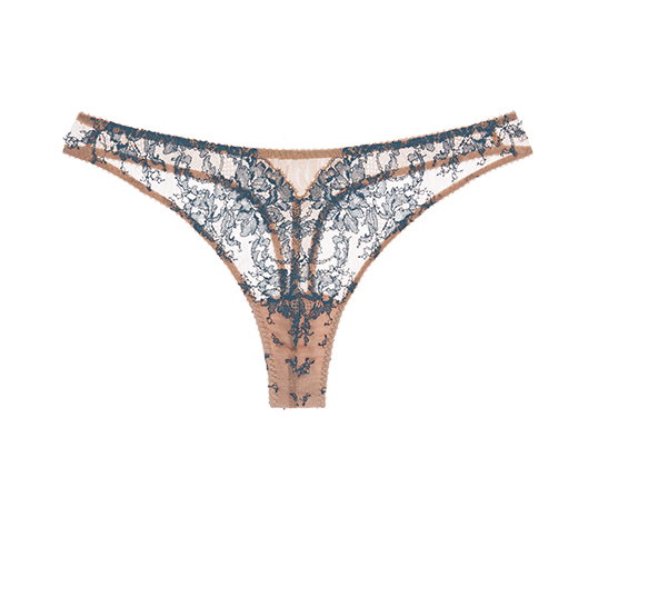 Chloe Thong
